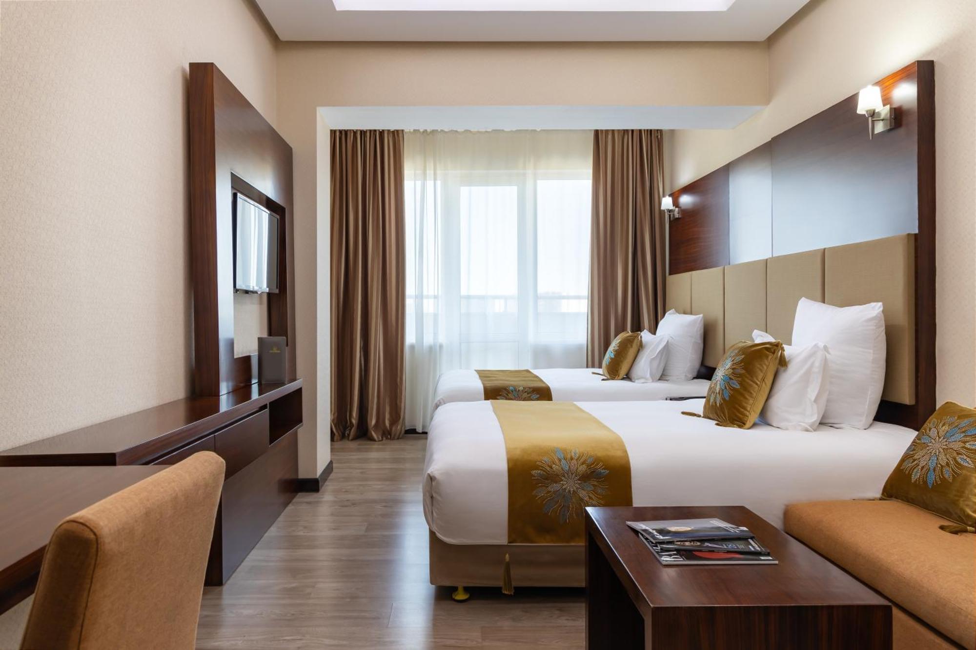 אלמטי Regardal Hotel מראה חיצוני תמונה