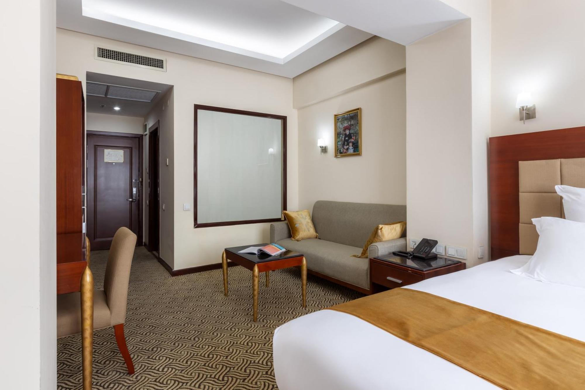 אלמטי Regardal Hotel מראה חיצוני תמונה